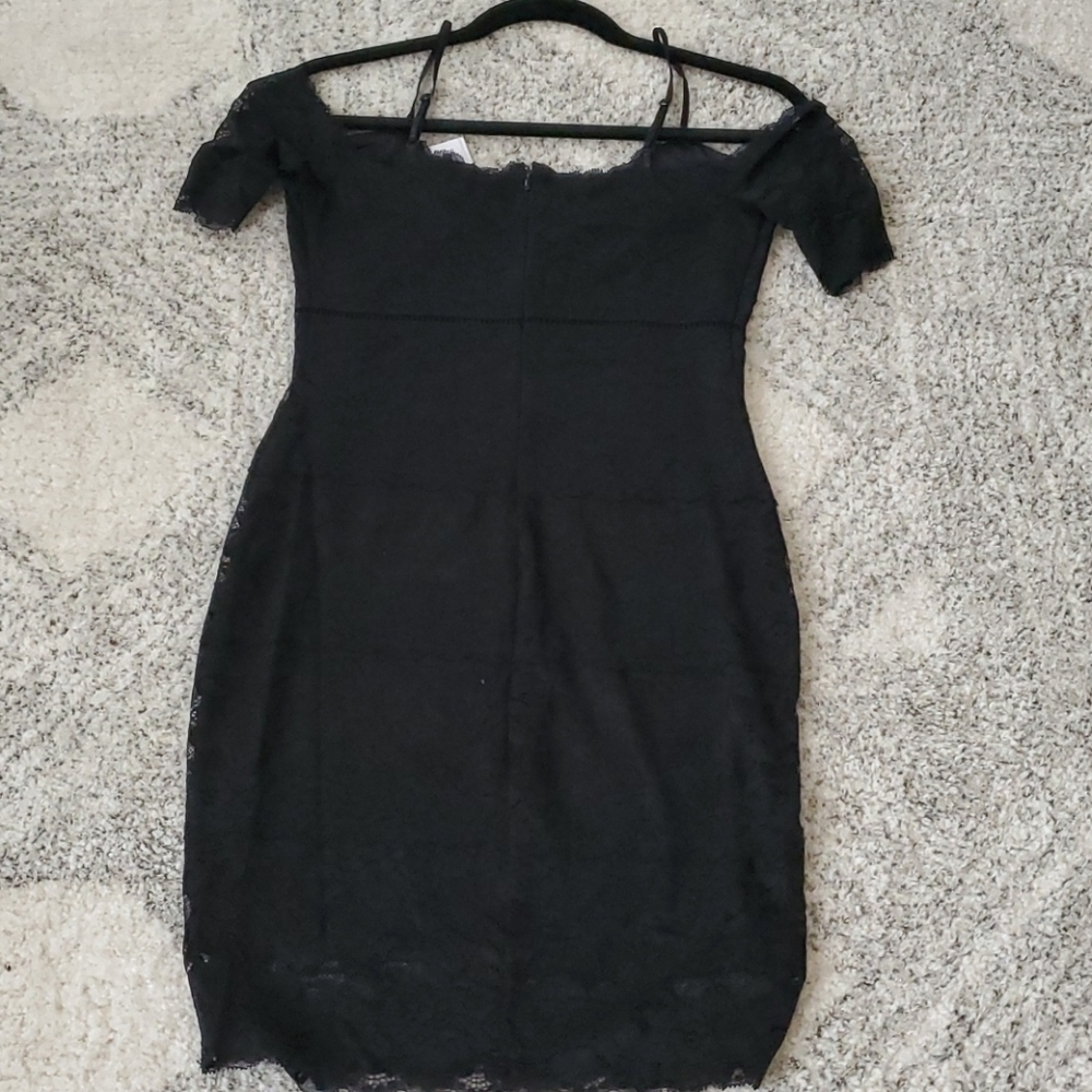 Dress - Picture 4 of 5
